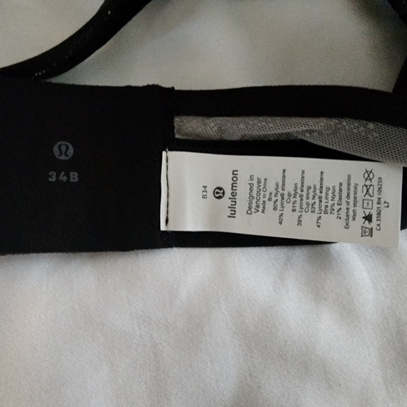 Lululemon Sports Bra - Picture 3 of 3